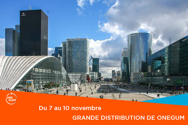 Un OneGum de bon matin à la Défense, la distribution gratuite !